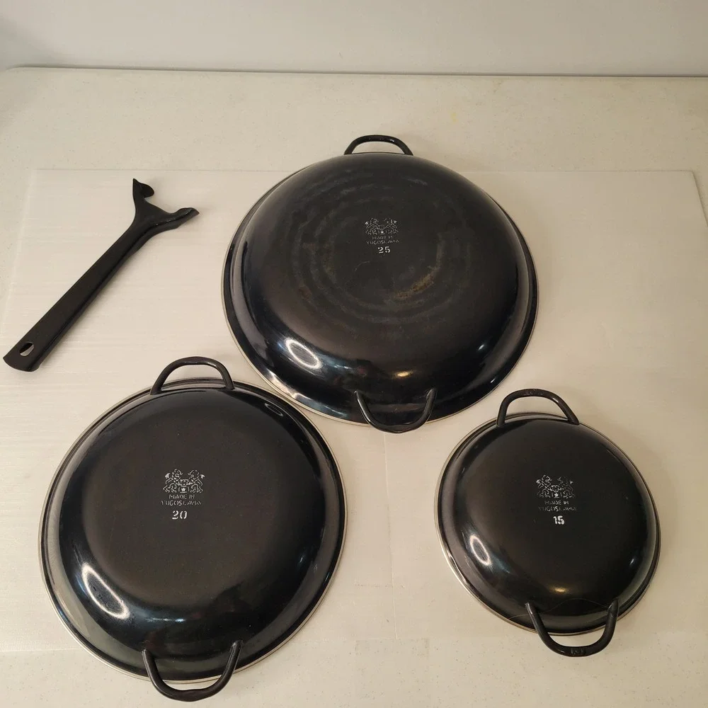 Vintage Enamelware Skillet Set 3pc Multi Color Yugoslavia Nesting Pans Handle
